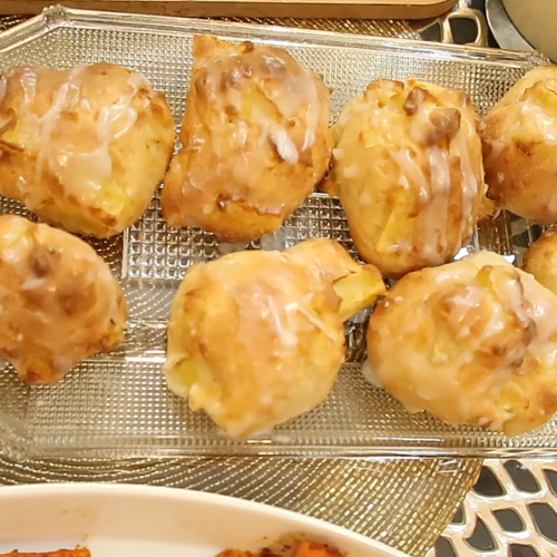 Chewy Apple Fritters