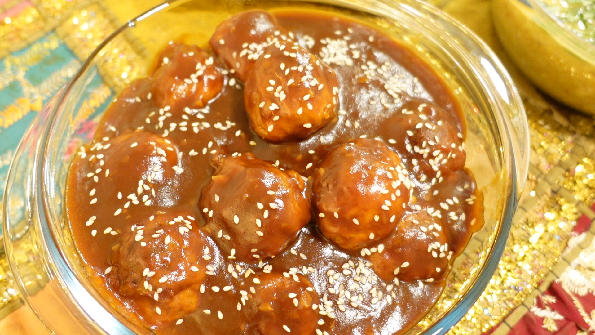 Chinese Giant Meatballs Curry