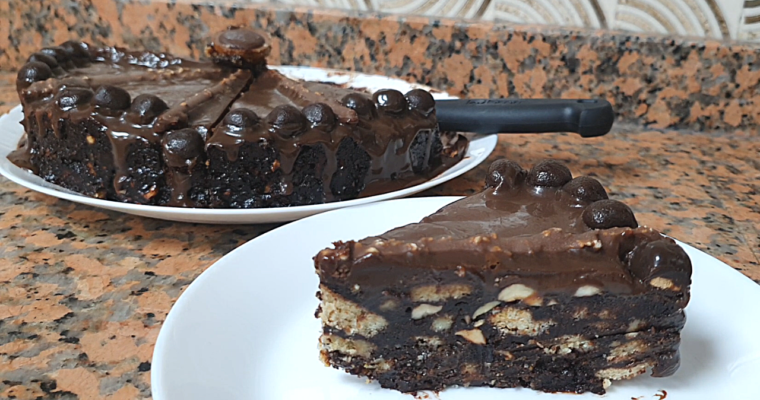 No-Bake Chocolate Fridge Cake