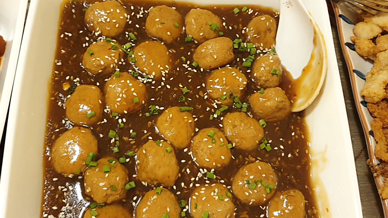 Spicy Chinese Meatballs