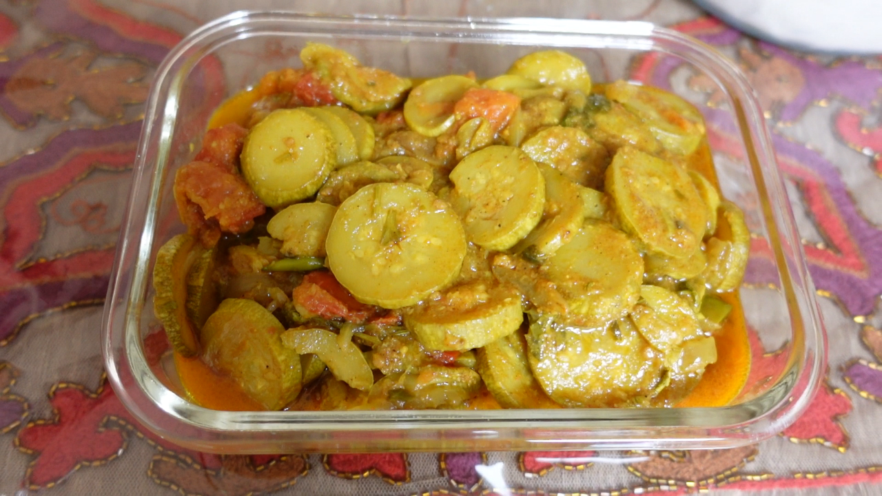 Zucchini Curry