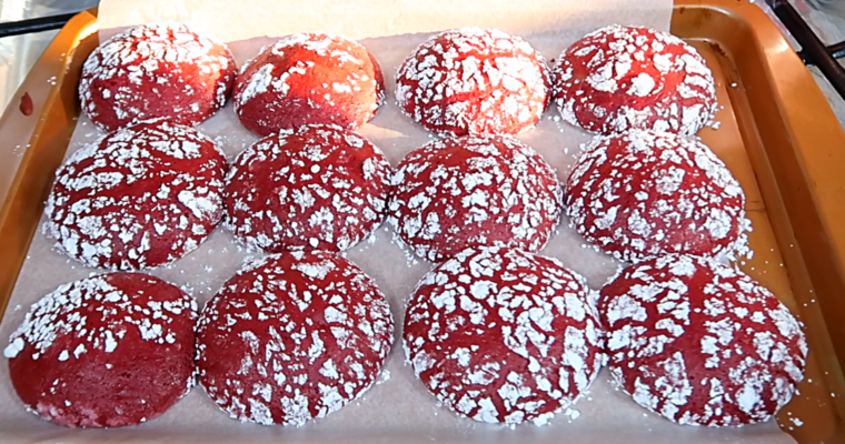 Red Velvet Crinkle Cookies (Chewy Goodness)