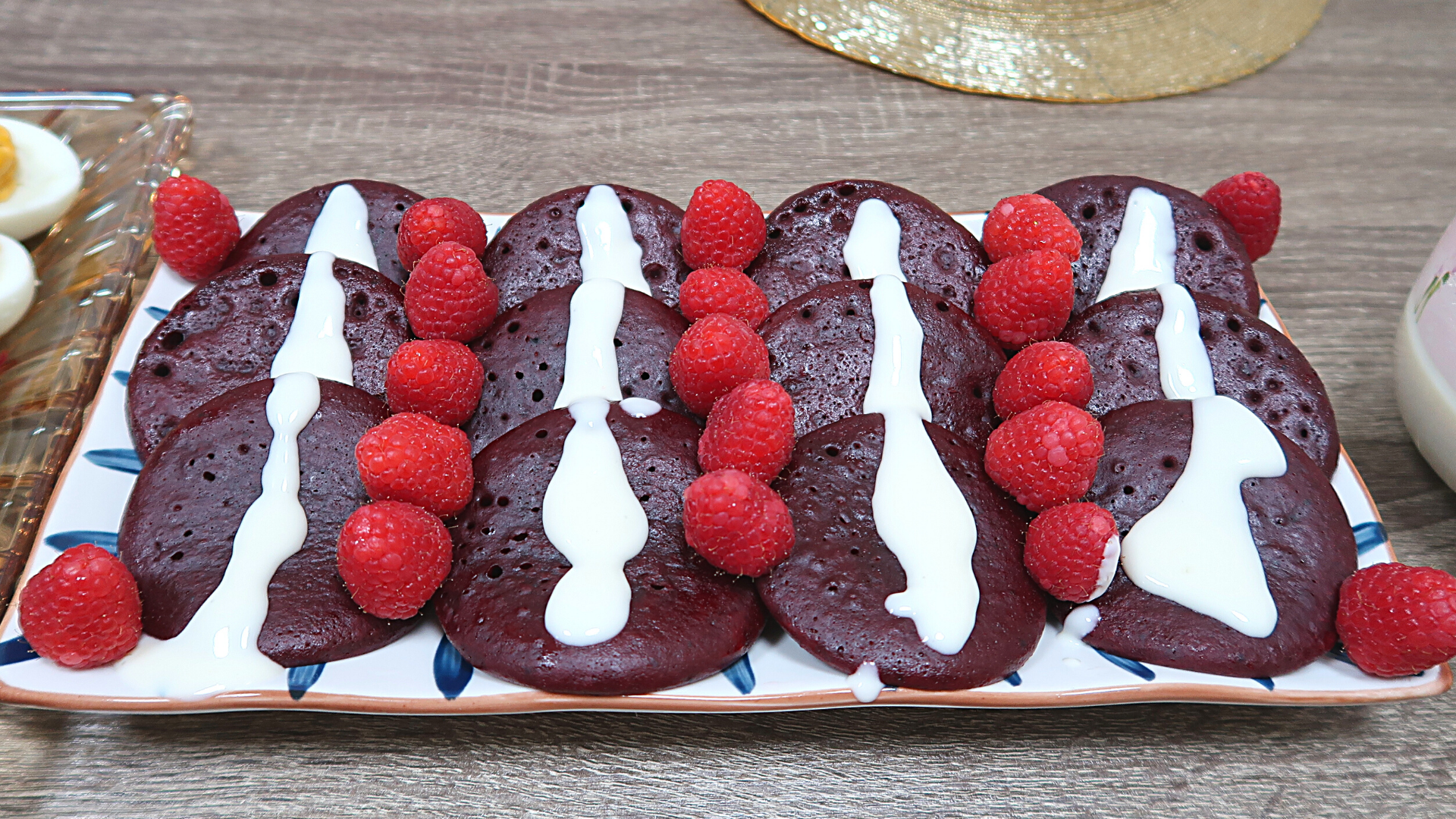 Red Velvet pancakes with Cream Cheese Topping