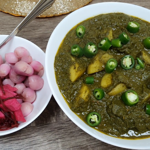 Aloo Palak ki Sabzi (Spinach and Potato Curry)