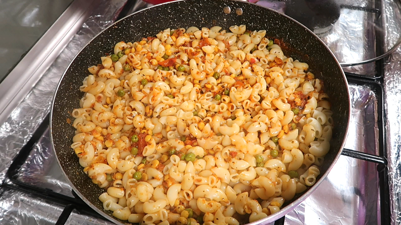 Pasta with Chana Dal