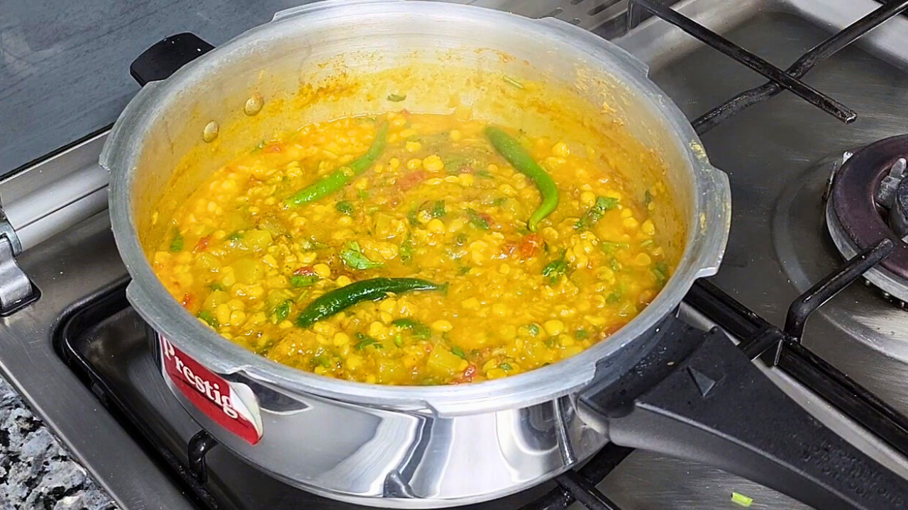 Lauki Chana Dal Sabzi