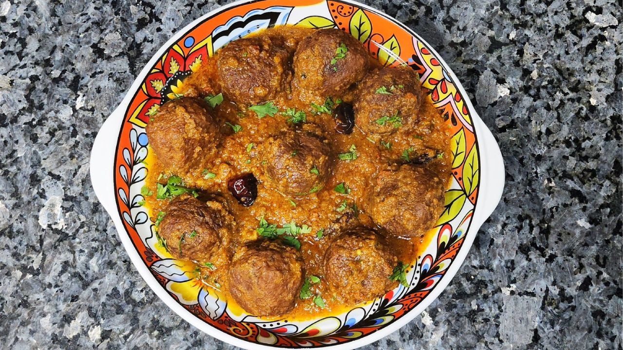 Gobhi k Koftay (Cauliflower Meatballs)